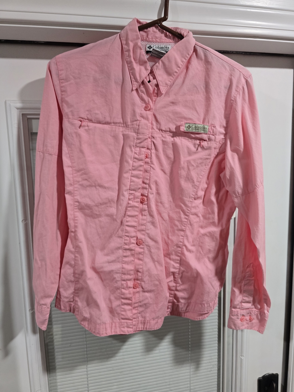 Columbia Pink Lightweight Long-Sleeve Button Shirt